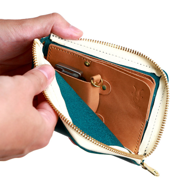 財布 スマートキーが入る イヤホン 2個 まとめる 一体 ミニマリスト コンパクト 革 レザー