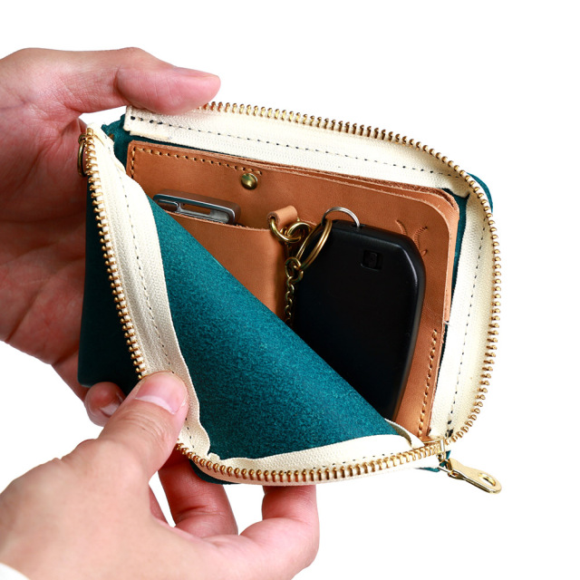 財布 スマートキーが入る イヤホン 2個 まとめる 一体 ミニマリスト コンパクト 革 レザー