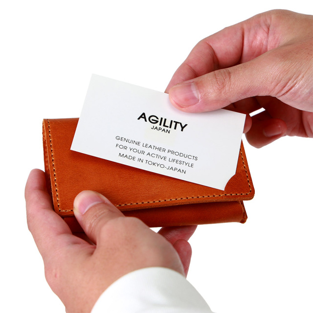 名刺入れ シンプル 箱型 フラップ 40枚 メンズ レディース レザー 本革 おしゃれ