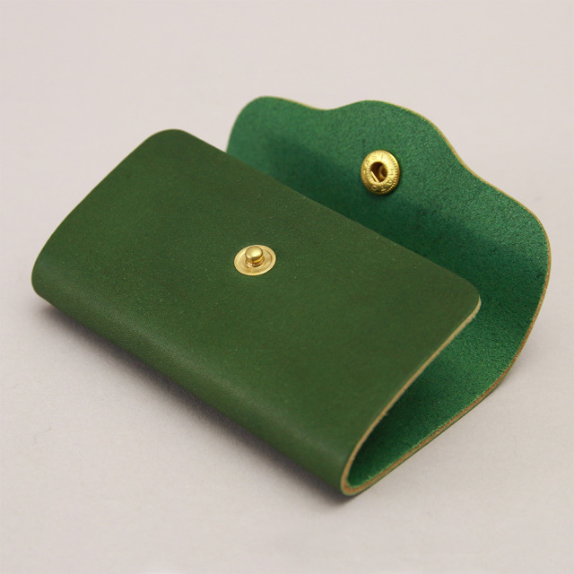 クイント』(全7色)東京レザー/革の質感を最大限に生かした シンプルな5