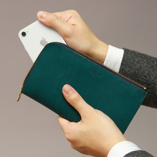 TABIウォレット』(全8色)ミネルバリスシオ/貴重品をスマートに持ち歩く