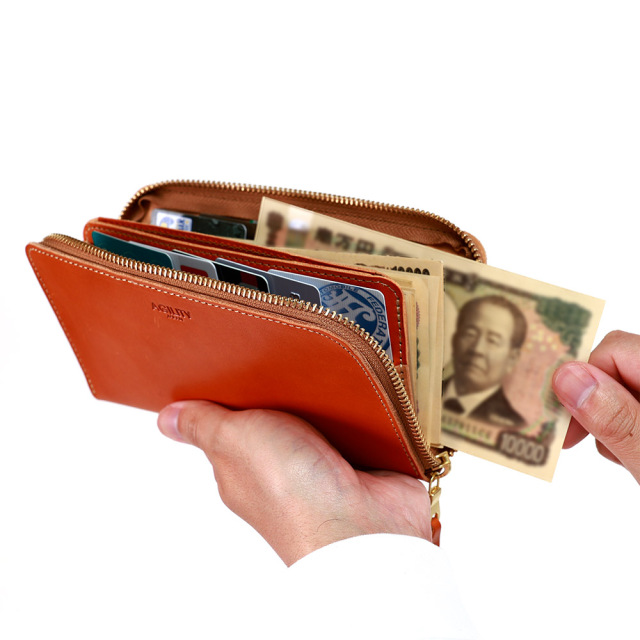 ヴァンテアン』(全4色)栃木レザー（ジーンズ）/薄いのに大容量 カード