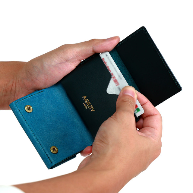 ナノウォレット』(全8色)ロロマ/無駄を省いて小さく進化 デジタル決済