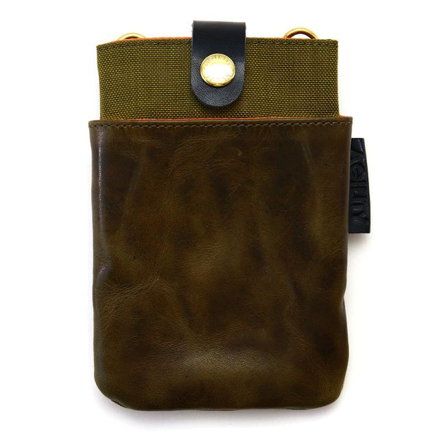ミニポーチ サコッシュ 斜め掛け 本革 レザー スマホポーチ ミニショルダー カーキ