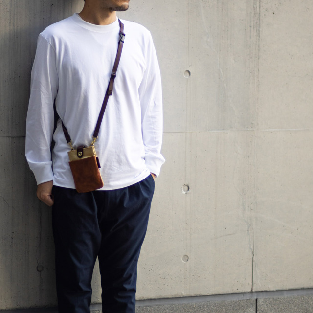 ミニポーチ サコッシュ 斜め掛け 本革 レザー スマホポーチ ミニショルダー