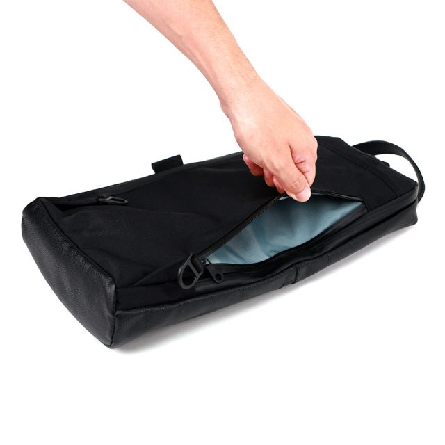 ボディバッグ A5 スリム 撥水 手ぶら通勤 バッグ 軽量  斜め掛け 手持ち ビジネス