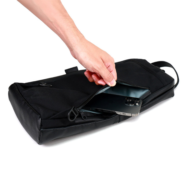 ボディバッグ A5 スリム 撥水 手ぶら通勤 バッグ 軽量  斜め掛け 手持ち ビジネス