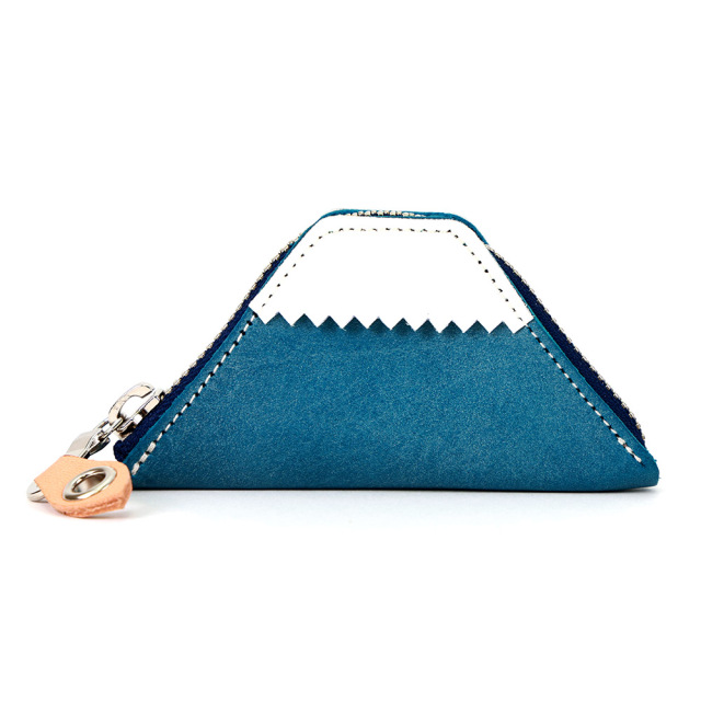 FUJIコインケース』(全1色)ロロマ/日本のシンボル『富士山』を革で再現