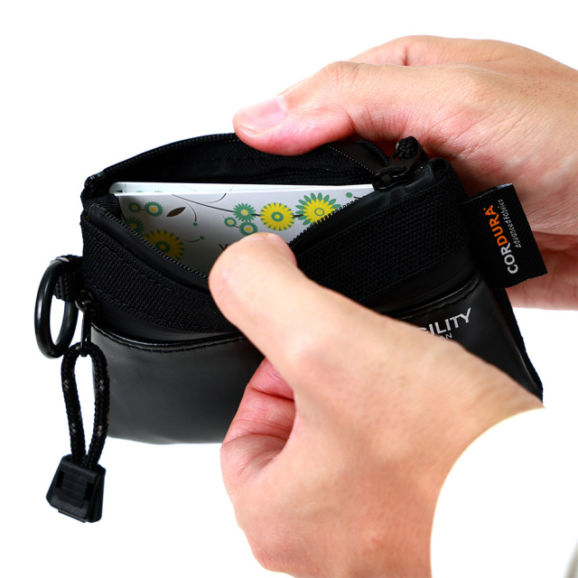 財布 ミニ財布 カラビナ 吊るす ポーチ ミニポーチ 撥水 キャッシュレス 小さめ コンパクト