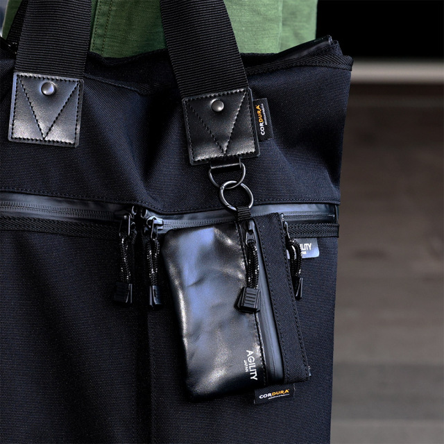 財布 ミニ財布 カラビナ 吊るす ポーチ ミニポーチ 撥水 キャッシュレス 小さめ コンパクト