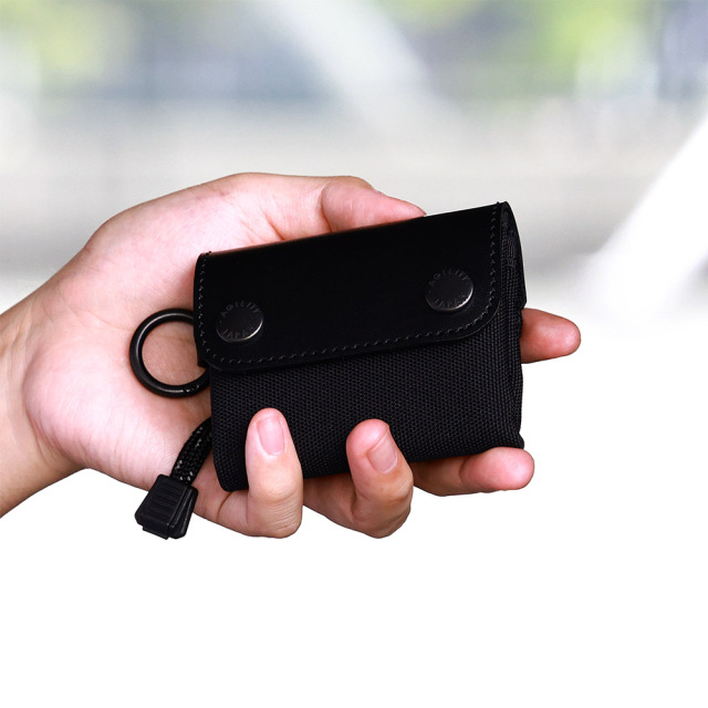 財布 三つ折り コンパクト 極小 小さい 撥水 カラビナ 吊るす ミニ ミニマル 小さめ