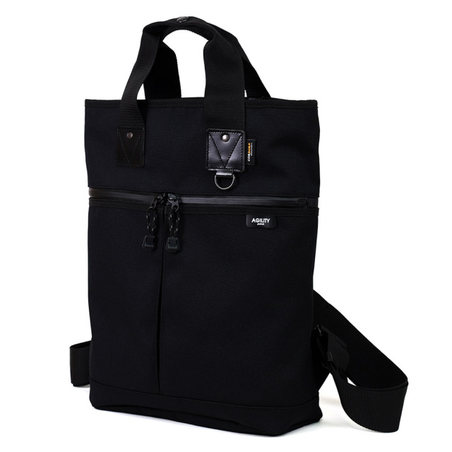 メランジュリュック』(全2色)ヘルメットバッグからインスピレーション