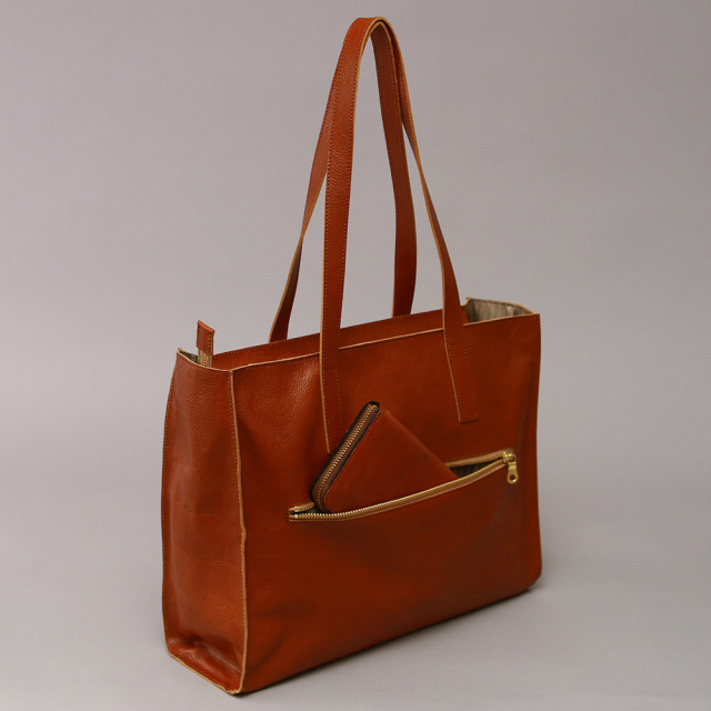 トートバッグ レザートート A4 ショッパー ファスナー付き 本革 レザー 