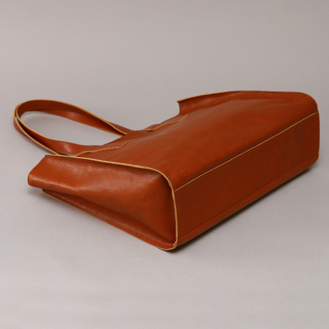 トートバッグ レザートート A4 ショッパー ファスナー付き 本革 レザー 