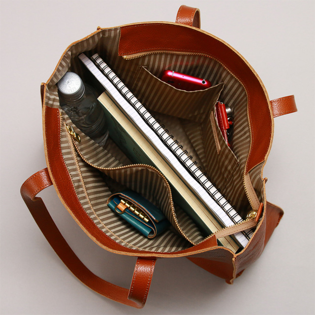 トートバッグ レザートート A4 ショッパー ファスナー付き 本革 レザー 