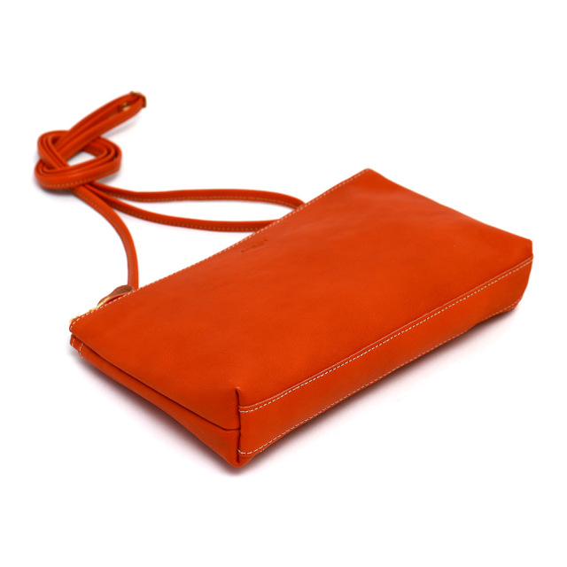 シックミニショルダー』(全3色)軽量ソフトヌメ/普段使いに丁度