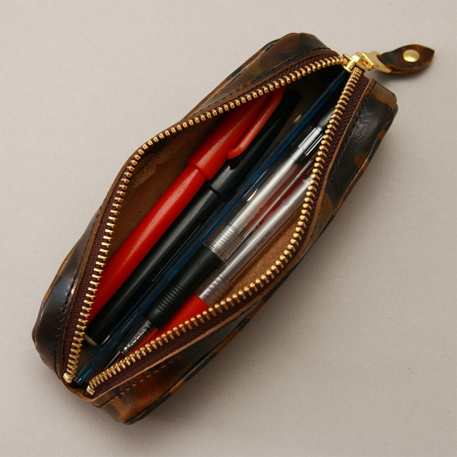 カノン 全1色 迷彩レザー 本革製のペンケース シンプルデザイン 牛革 レザー 日本製 シンプル メンズ レディース ユニセックス 就職祝い 入学祝い Agility Affa アジリティ アッファ 0867