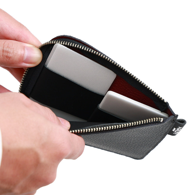 ヤヌス ミドルウォレット』(全3色)プレミアムダブル/裏・表バイカラー