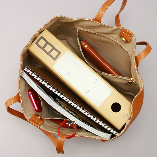 エテルネルトートL』(全5色)マヤカーフ/A4対応 ON・OFFどちらでも