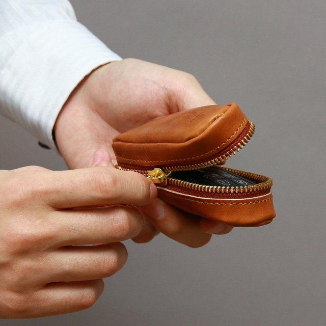 楕円形のレザーキーケース スマートキー対応 キーケース 牛革 日本製