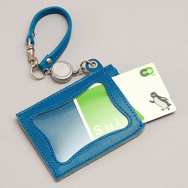 リール付きパスケース 定期入れ ICカードケース 2枚 本革 レザー 日本製