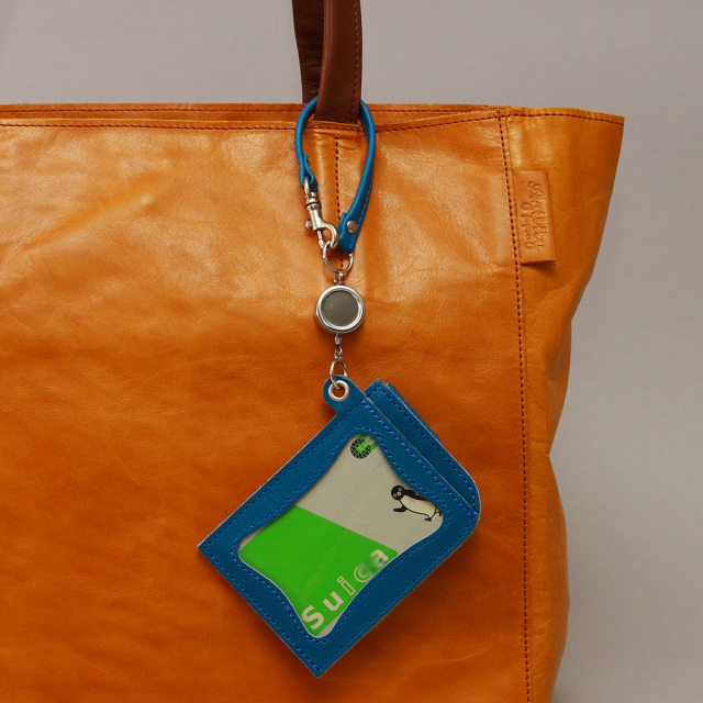 リール付きパスケース 定期入れ ICカードケース 2枚 本革 レザー 日本製