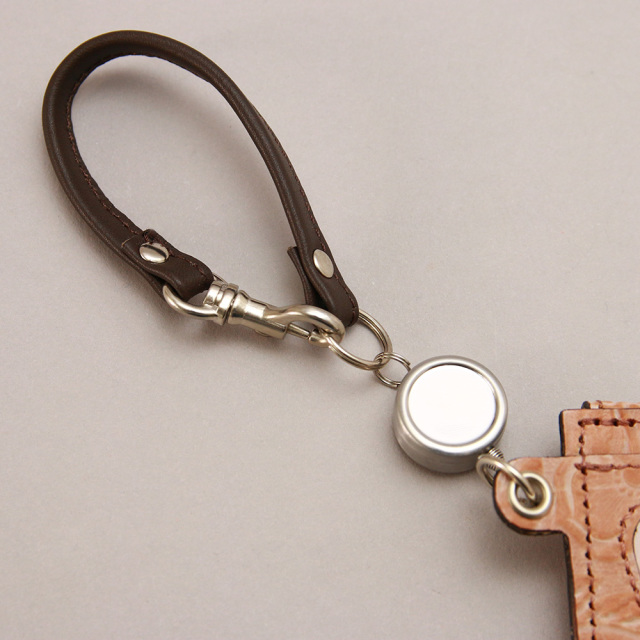 シーク』(全5色)ルビナス/リール付き パスケース 2枚 レザー 定期入れ