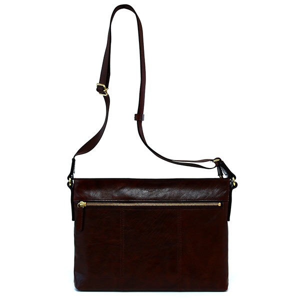 ショルダーバッグ メンズ 革 本革 レザー B5 ちいさめ 薄マチ