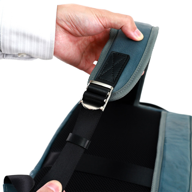 リュックサック ビジネスリュック バックパック A4 13インチ ノートパソコン レザー 本革