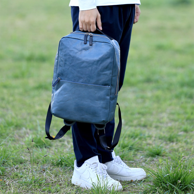 リュックサック ビジネスリュック バックパック A4 13インチ ノートパソコン レザー 本革