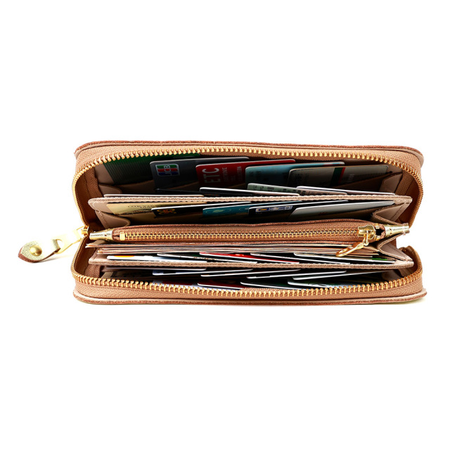 トラント』(全2色)ルーチェ/30枚のカードを綺麗に整列 「縦」に並べて