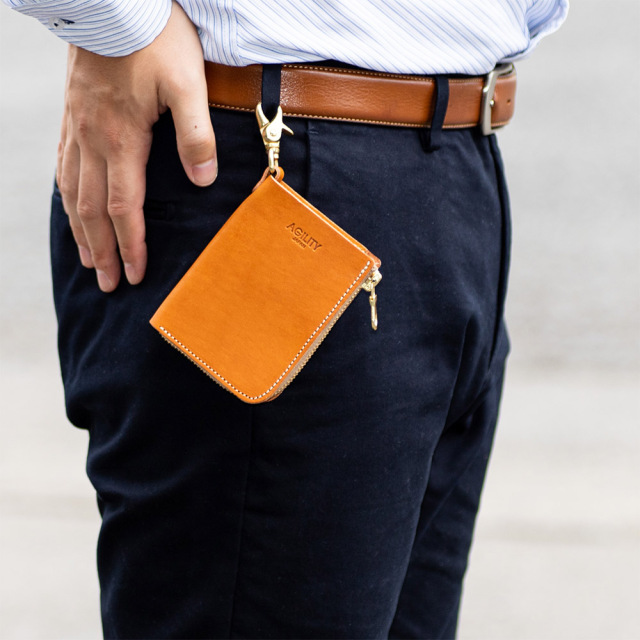 ギャルド(全6色)東京レザー/2個のスマートキー+カードがきれいに収納