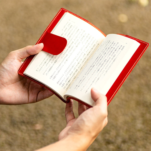 ジャケットA6』(全5色)栃木レザー（ジーンズ）/ゆったりとした読書時間