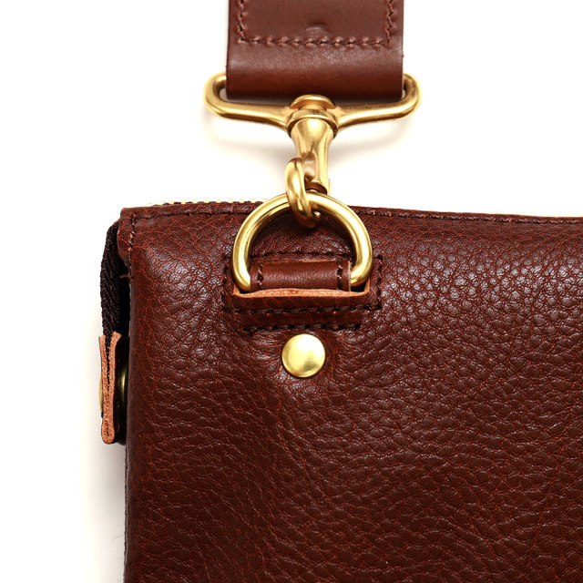 コール』(全2色)アリゾナ/タブレットをスタイリッシュに持ち歩ける