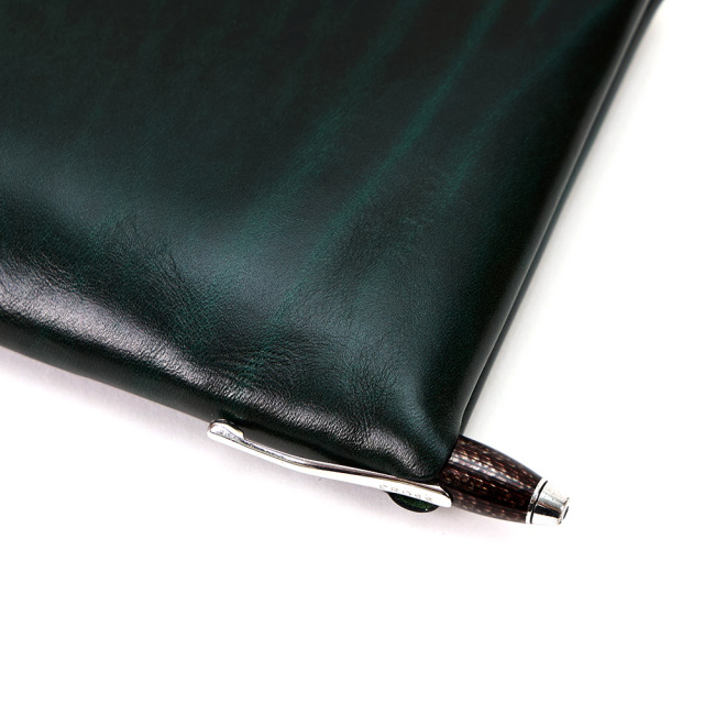 ポルトガルParfois★収納たっぷりスエード長財布 ポータブル ポルトガルParfois☆おしゃれスエード長財布 便利ショルダー付