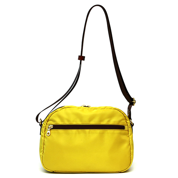 マロン 全5色 カルロスナイロン 小ぶりで可愛い軽量ショルダーバッグ 日本製 ショルダーバッグ ポシェット 軽量 弱撥水 A5サイズ ナイロン レディース ナイロンショルダー Agility Bisogn アジリティ ビゾン 2464