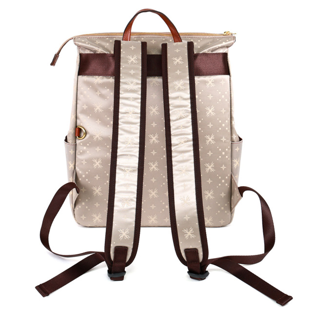 リュックサック レディース ナイロン 軽量 かるい A4 スクエア かわいい おしゃれ