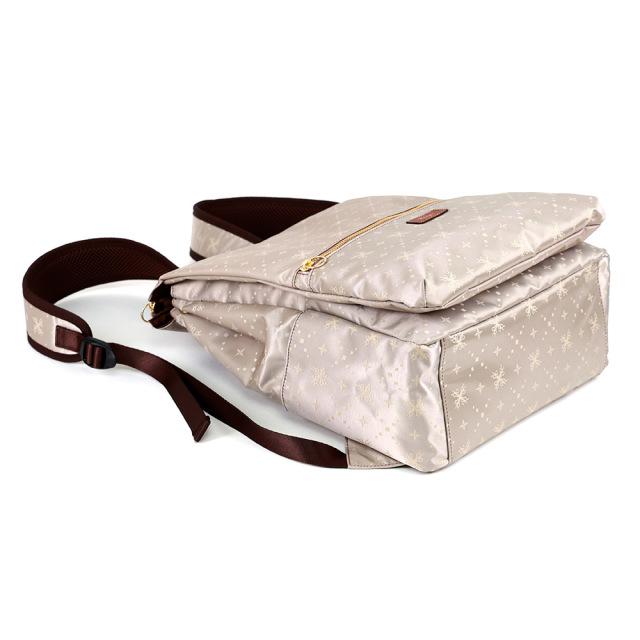 キャドリュック』(全2色)シザークリスタ/豊富なポケットで収納上手 A4