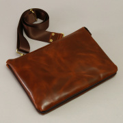 クラッチ 日本製 革製品 ナイロンバッグのagility