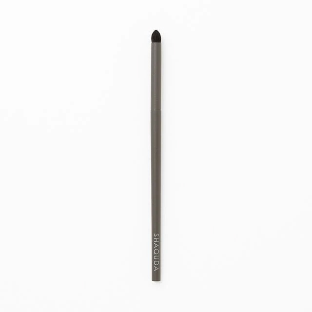 OWN 755 スモーキーアイブラッシュ