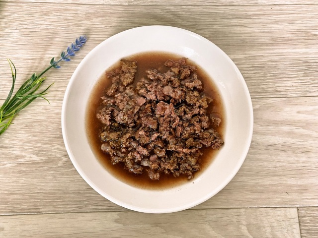 鹿肉とボーンブロススープのレトルト