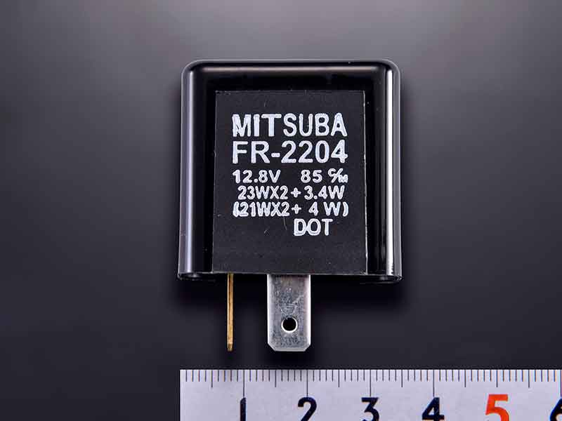 ウィンカーリレー