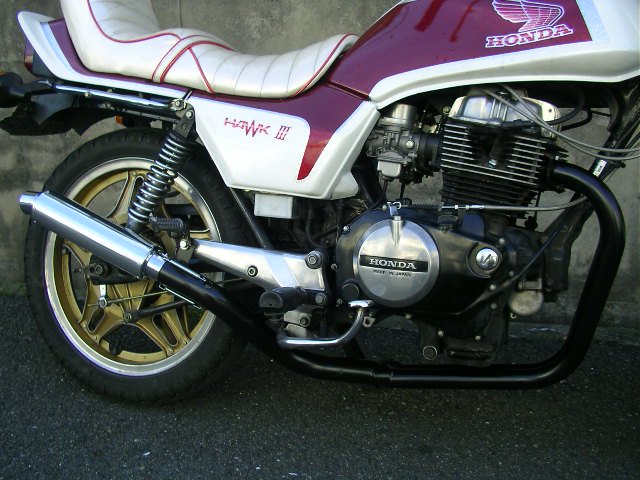 スーパーホーク3 ４-１管 SUSサイレンサー 50.8π 黒 マフラー※