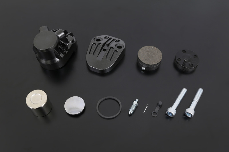 ■CB750K 左STDキャリパー