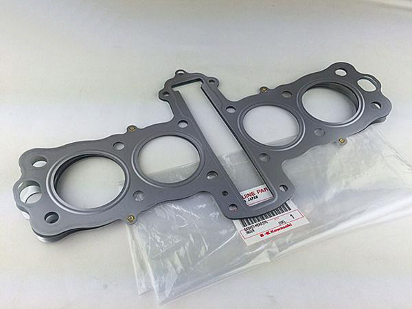 Ｚ４００ＦＸ 純正 シリンダーヘッド ガスケット