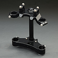 BILLETトリプルクランプASSY　KZ系　ブラック (クランプ径φ38)