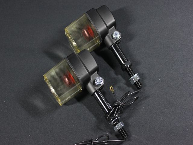 ヨーロピアン ウィンカー　角型/ブラック/黄ばみ