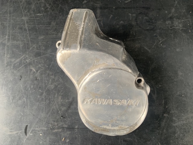 KAWASAKI 350SS.500SS  オイルポンプカバー