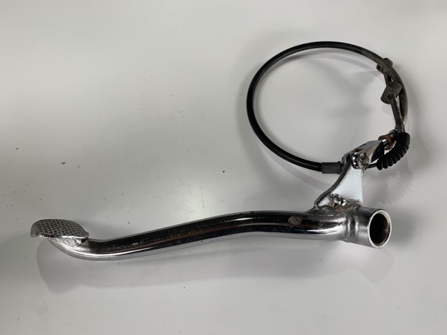 SUZUKI GT550  リアブレーキペダル