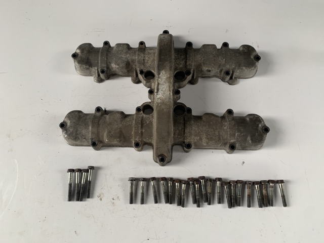 KAWASAKI Z400FX.Z500FX.Z550FX  シリンダーヘッドカバー